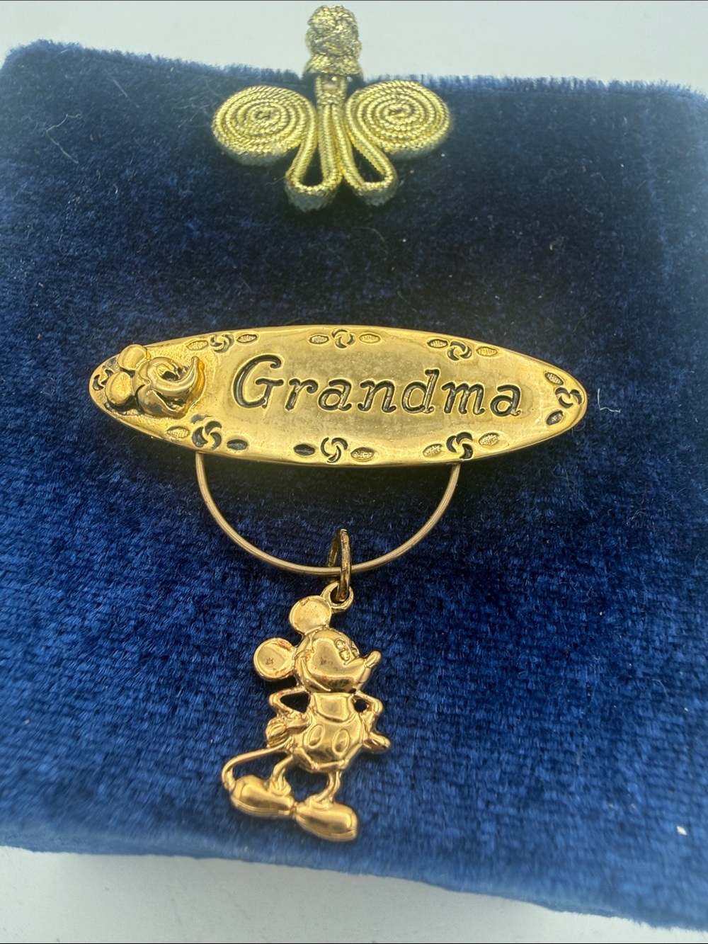 VTG Disney Gold plate Over Sterling Mickey Mouse charm w/ Grandma Brooch Pin